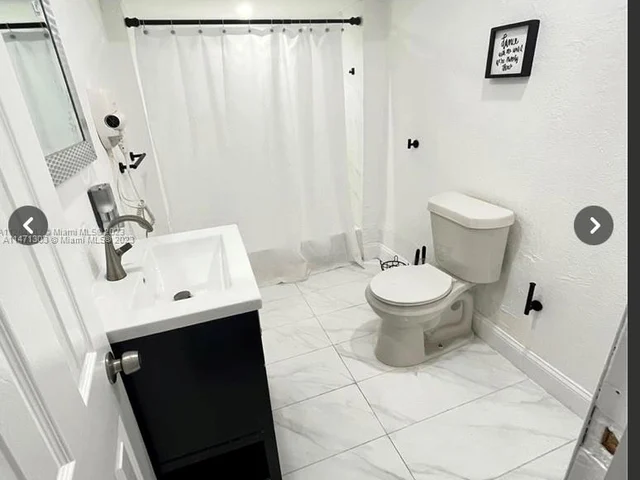 10702 NW 18th Ave, Miami FL 33167