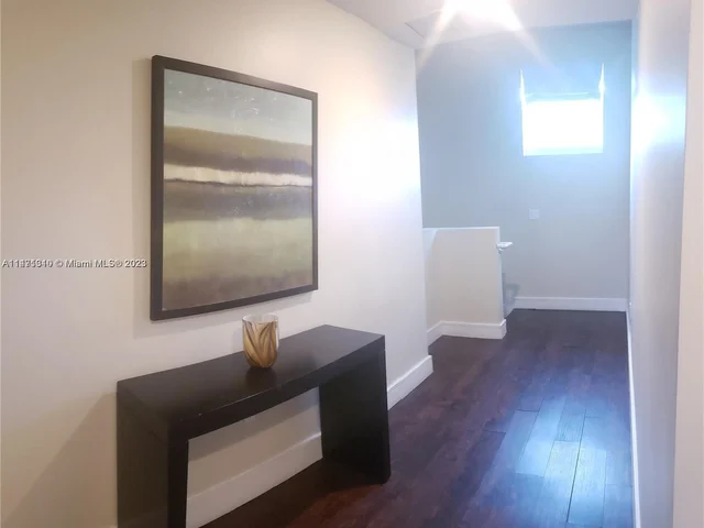 5300 NW 87th Ave # 812, Doral FL 33178