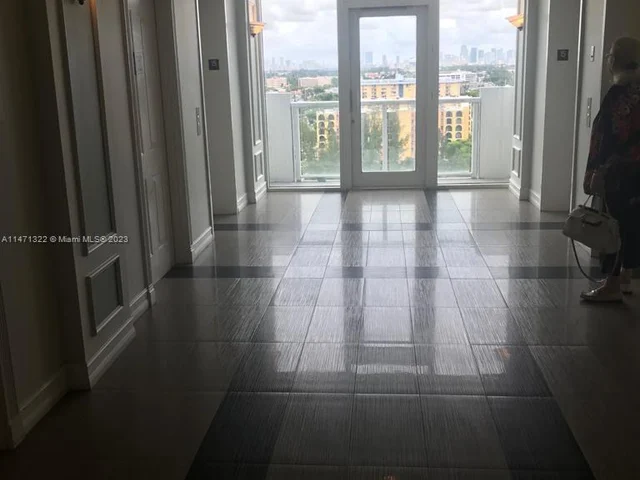 5077 NW 7th St # 1518, Miami FL 33126