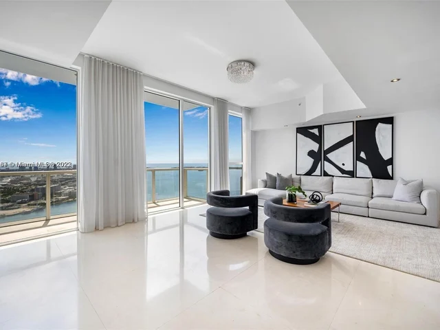 253 NE 2nd St # 4907, Miami FL 33132