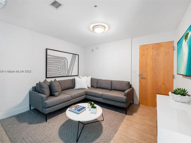 253 NE 2nd St # 4907, Miami FL 33132