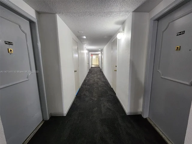 1817 S Ocean Dr, Hallandale Beach FL 33009