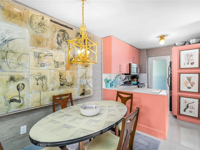 1620 West Ave # 301, Miami Beach FL 33139