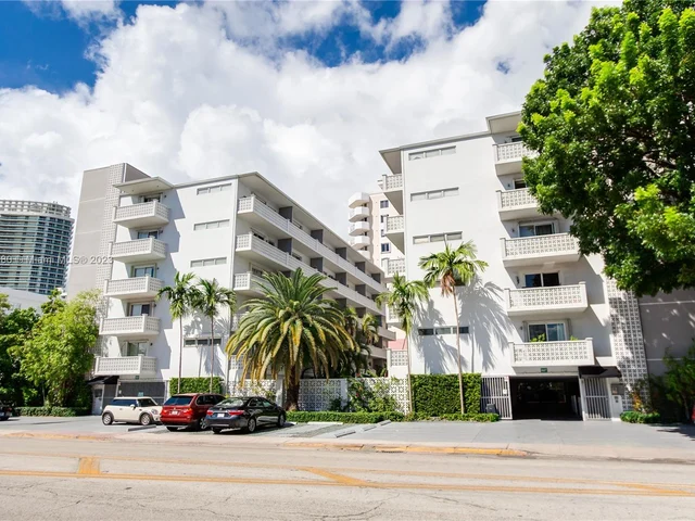 1620 West Ave # 301, Miami Beach FL 33139