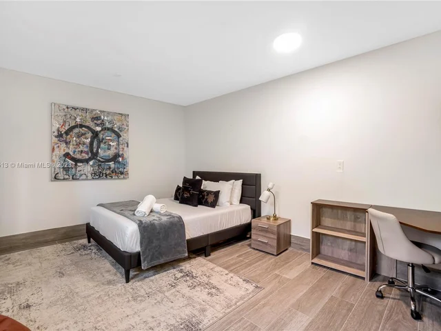 9528 Bay Dr, Surfside FL 33154