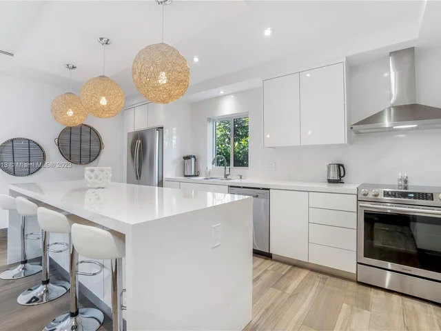 9528 Bay Dr, Surfside FL 33154