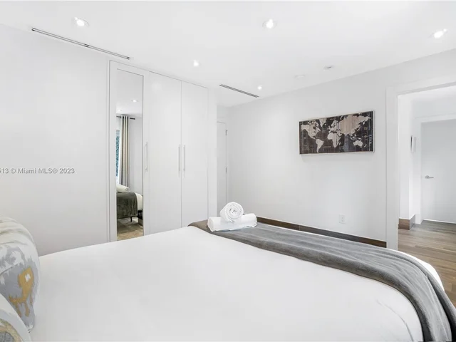 9528 Bay Dr, Surfside FL 33154