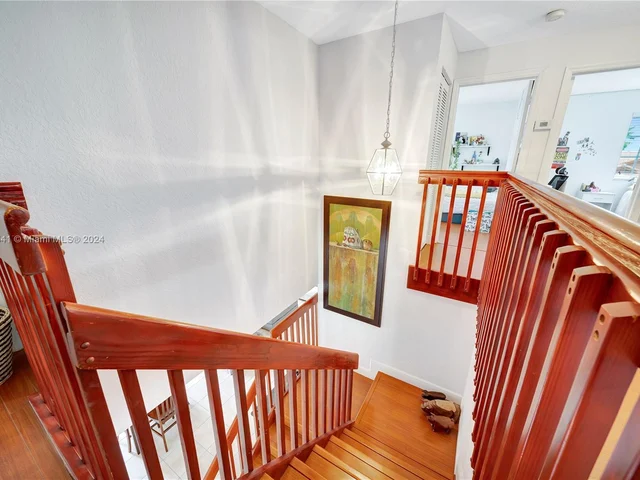 9771 NW 29th St, Doral FL 33172