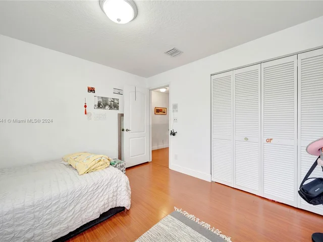 9771 NW 29th St, Doral FL 33172