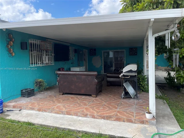 14515 SW 299th Ter, Homestead FL 33033