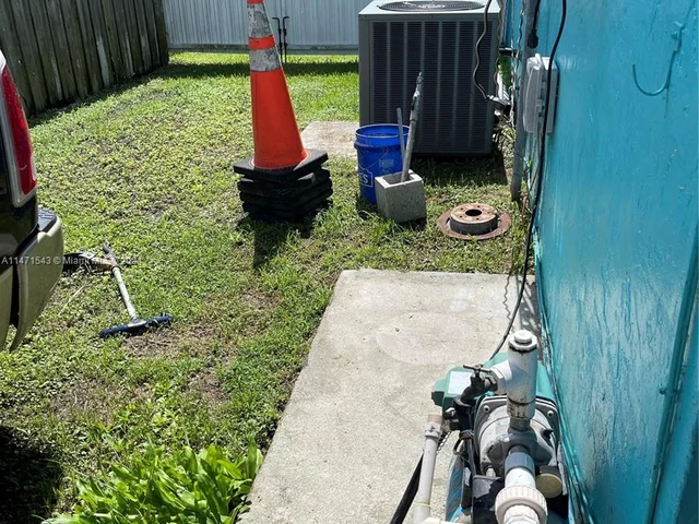 14515 SW 299th Ter, Homestead FL 33033