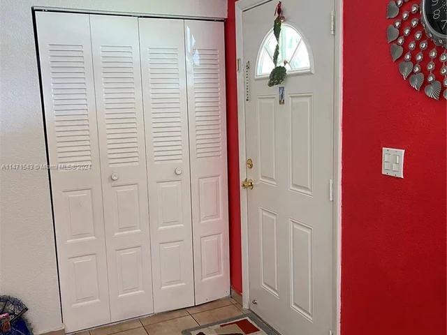 14515 SW 299th Ter, Homestead FL 33033