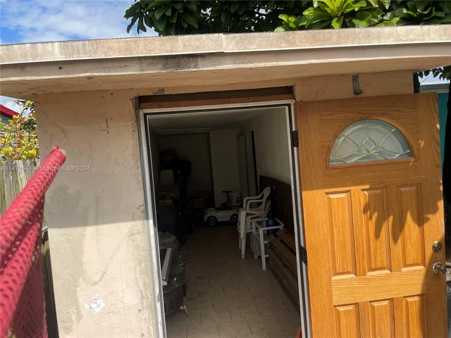 14515 SW 299th Ter, Homestead FL 33033