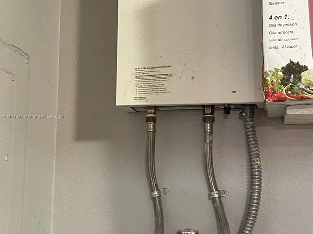 14515 SW 299th Ter, Homestead FL 33033