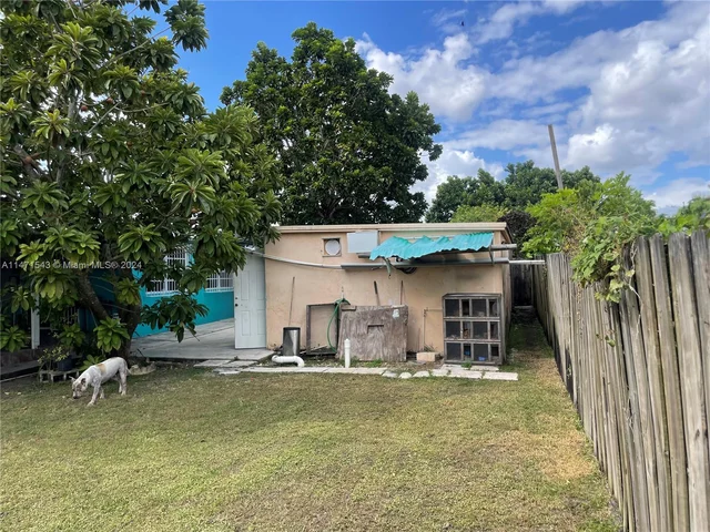 14515 SW 299th Ter, Homestead FL 33033