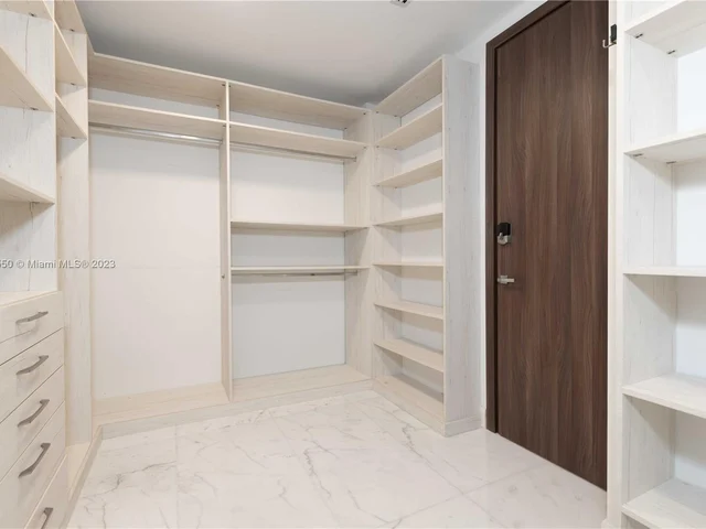 1311 Stillwater Dr # 1311, Miami Beach FL 33141