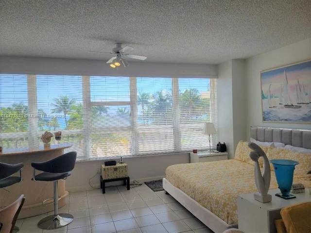 4925 Collins Ave # 2D, Miami Beach FL 33140