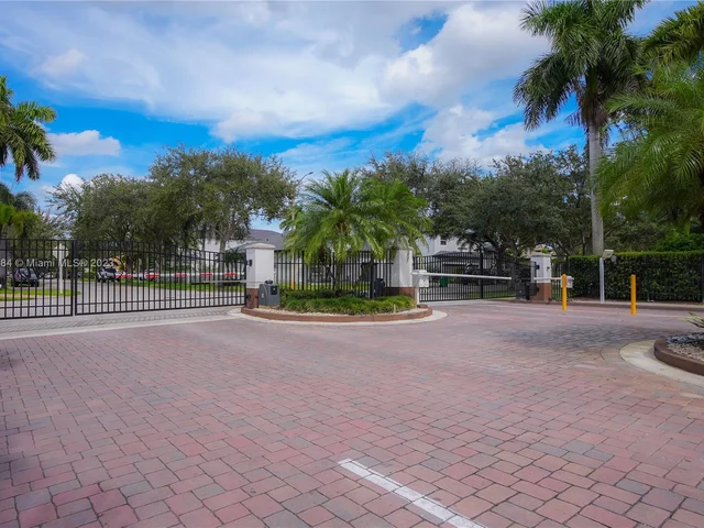 2297 SW 130th Ter, Miramar FL 33027