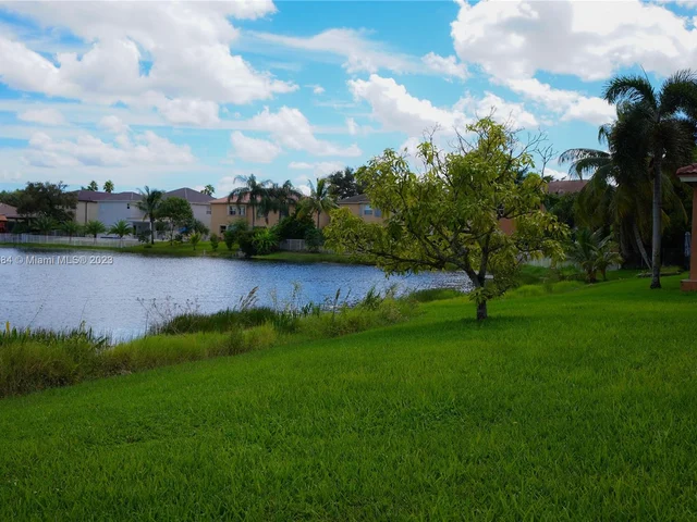 2297 SW 130th Ter, Miramar FL 33027