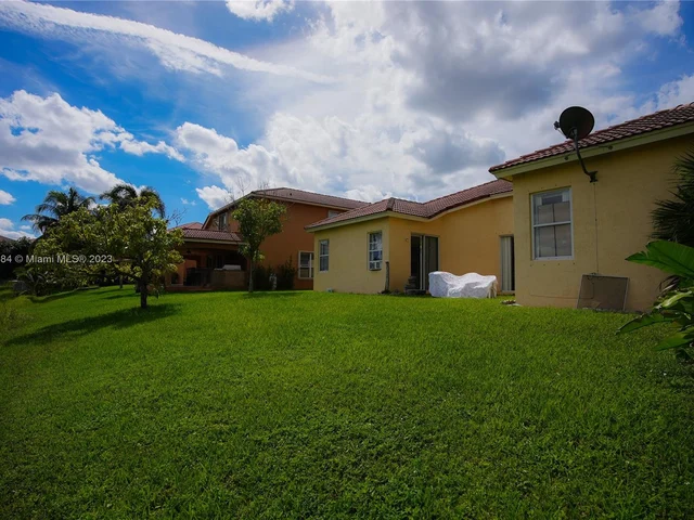 2297 SW 130th Ter, Miramar FL 33027