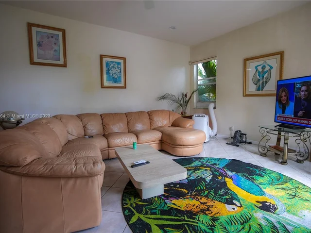 2297 SW 130th Ter, Miramar FL 33027