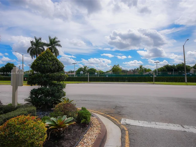 2297 SW 130th Ter, Miramar FL 33027