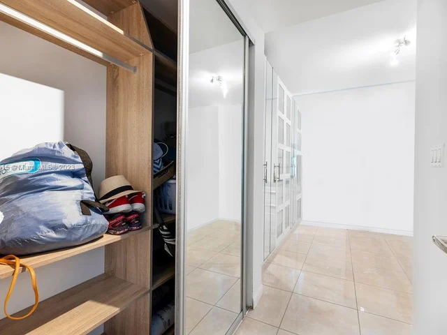 3470 E Coast Ave # H1711, Miami FL 33137