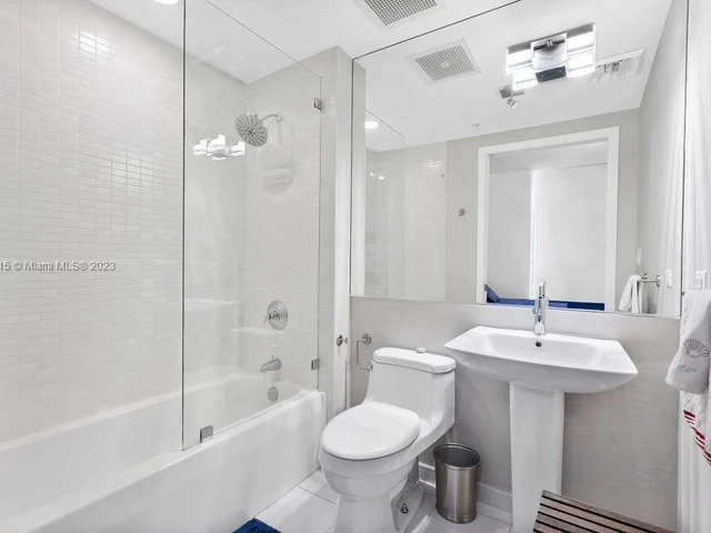 3470 E Coast Ave # H1711, Miami FL 33137