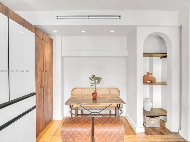 604 SW 11th Ct, Fort Lauderdale FL 33315