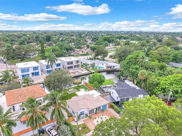 604 SW 11th Ct, Fort Lauderdale FL 33315