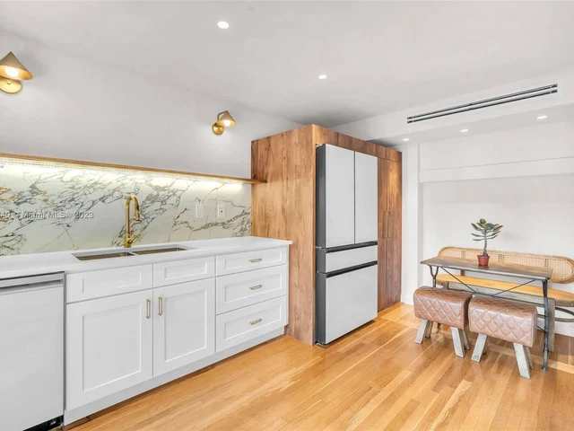 604 SW 11th Ct, Fort Lauderdale FL 33315