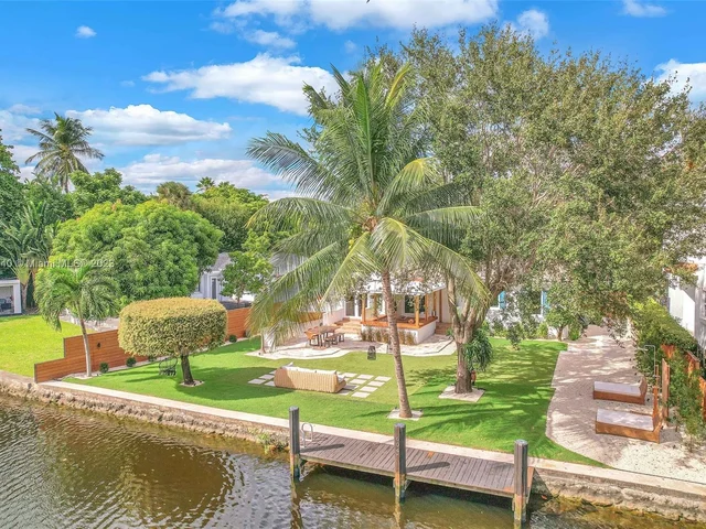 604 SW 11th Ct, Fort Lauderdale FL 33315