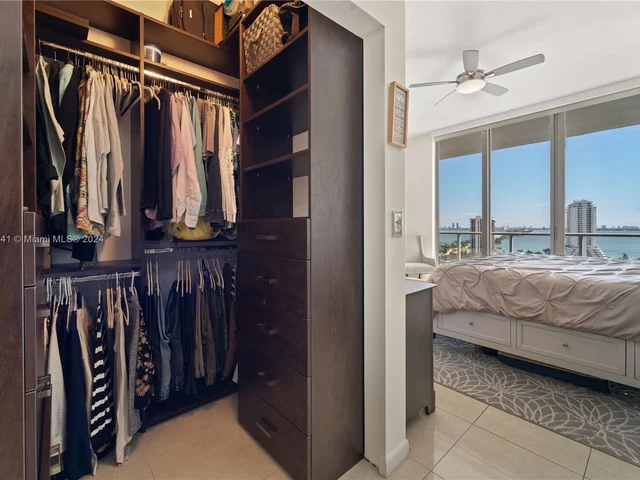 3470 E Coast Ave # H1601, Miami FL 33137