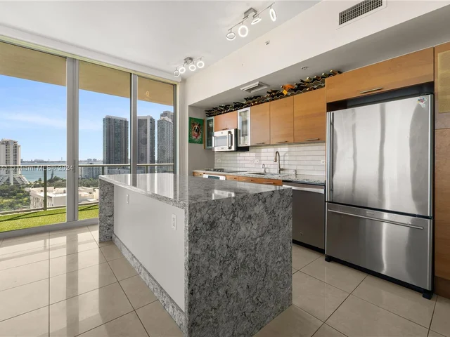 3470 E Coast Ave # H1601, Miami FL 33137