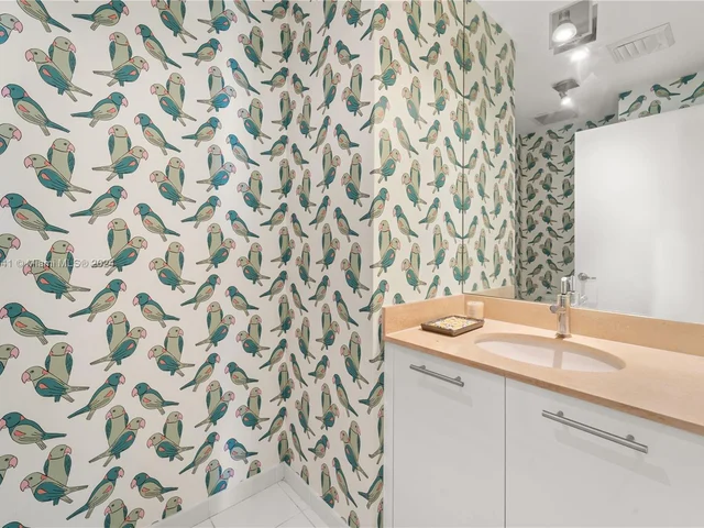 3470 E Coast Ave # H1601, Miami FL 33137