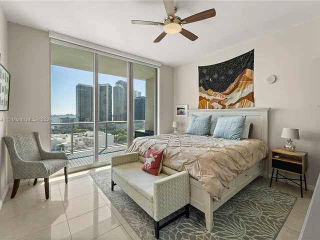 3470 E Coast Ave # H1601, Miami FL 33137