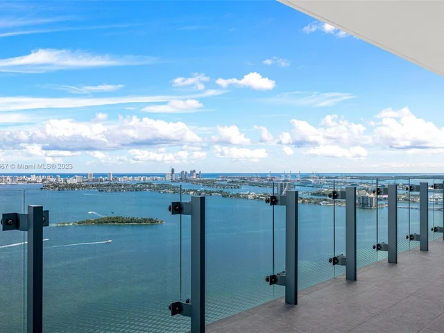 700 NE 26th Ter # 3903, Miami FL 33137