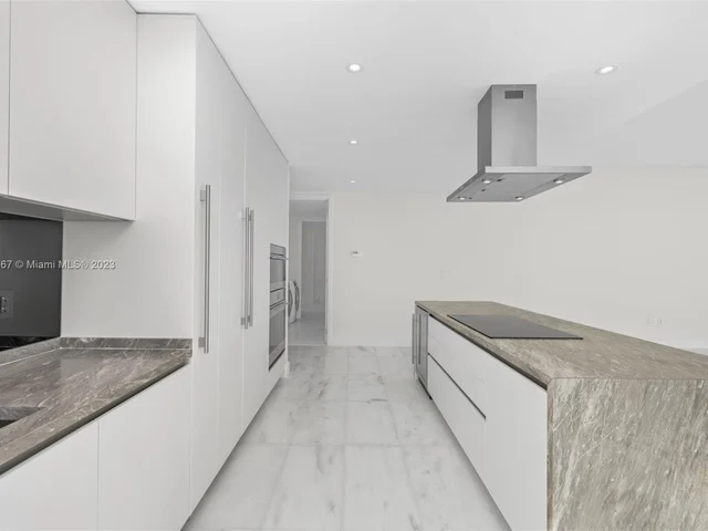 700 NE 26th Ter # 3903, Miami FL 33137