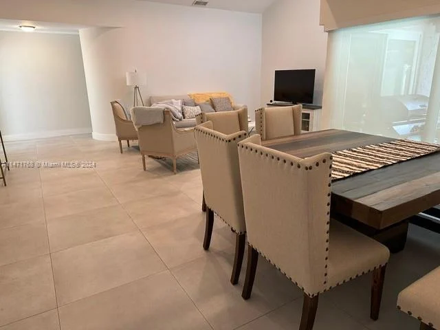 129 Laurel Rd # 129, Hollywood FL 33021