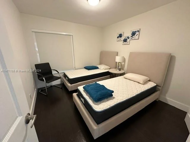 129 Laurel Rd # 129, Hollywood FL 33021