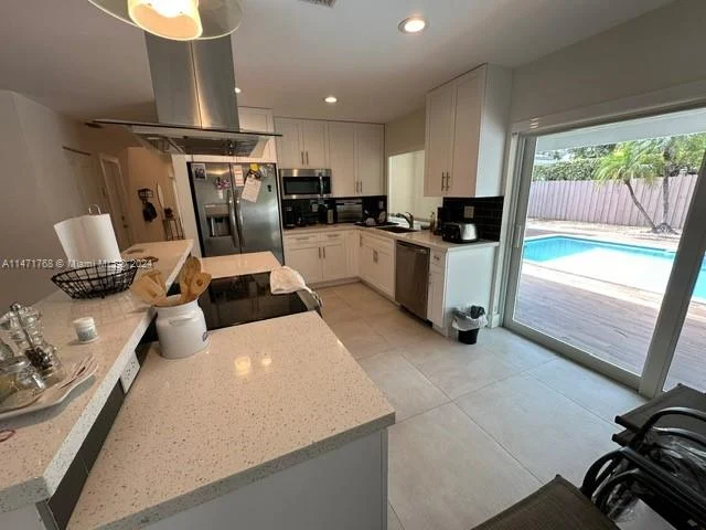 129 Laurel Rd # 129, Hollywood FL 33021