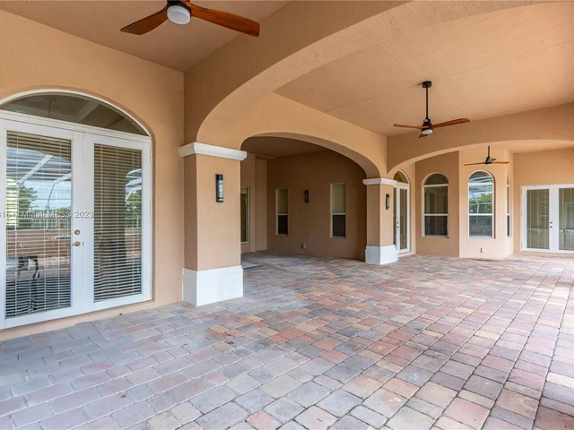 31205 SW 213th Ave, Homestead FL 33030