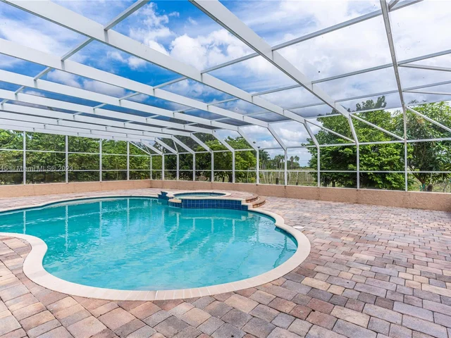 31205 SW 213th Ave, Homestead FL 33030