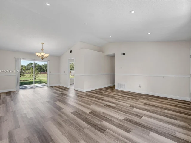 6834 Merganser, Orlando FL 32810