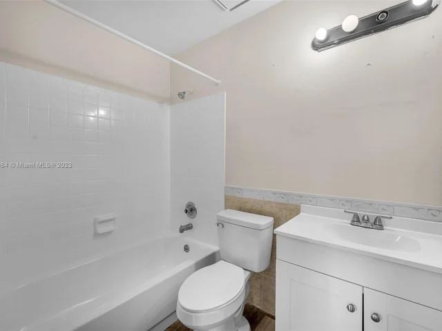 6834 Merganser, Orlando FL 32810