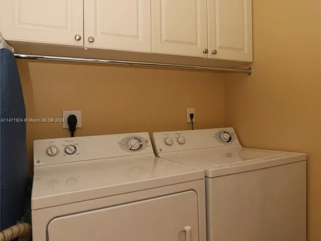 6365 NE Collins Ave # 3401, Miami Beach FL 33141