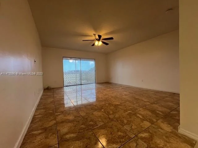 4848 NW 24th Ct # 433, Lauderdale Lakes FL 33313