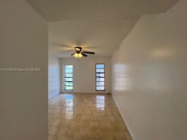 4848 NW 24th Ct # 433, Lauderdale Lakes FL 33313