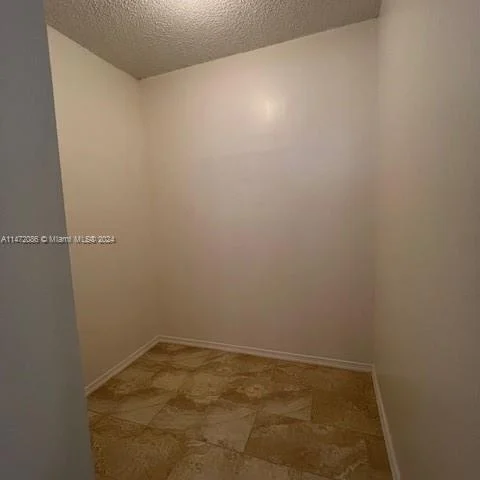 4848 NW 24th Ct # 433, Lauderdale Lakes FL 33313