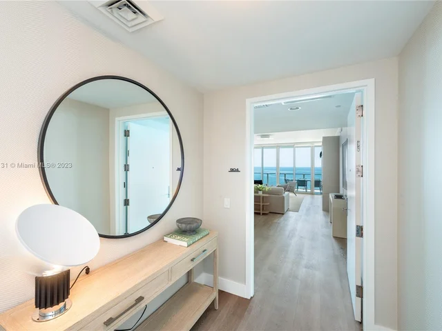 360 Ocean Dr # 904S, Key Biscayne FL 33149